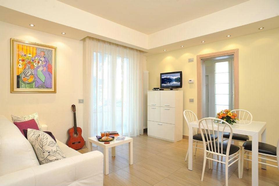 Appartement Astra Apartment's *
